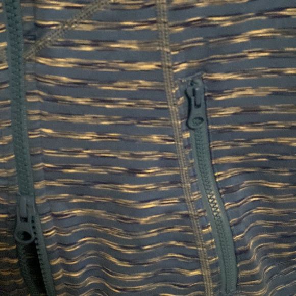 ZELLA Womens Activewear Light Blue Full Zip  Lightweight Track Jacket Medium - Picture 10 of 12